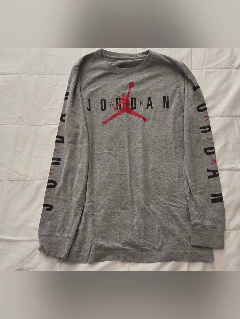 Jordan Gray Long Sleeve Tee with Red Jumpman KIDS XL 13-15 YRS